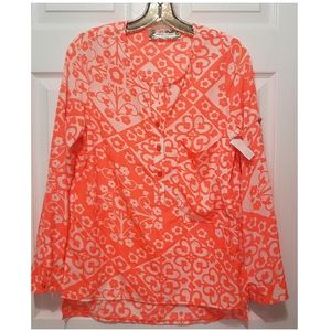 Pants store. BLOUSE NEON